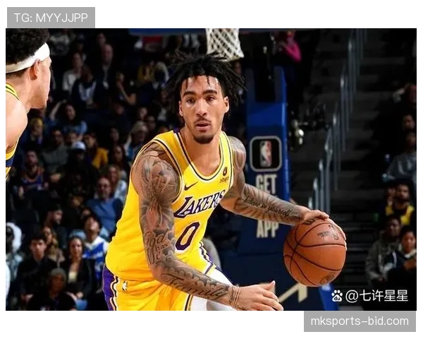 巴克利突破与篮下强攻提升球队内线威胁明显增强